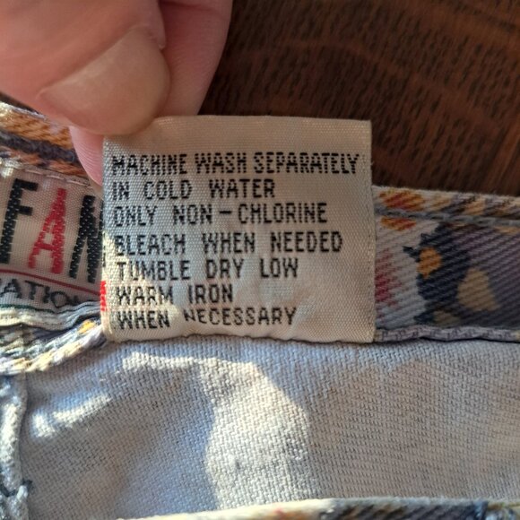 Stefano International Blue Denim Floral High Waist Vintage Sz 14 Y2K Shorts - Picture 10 of 11